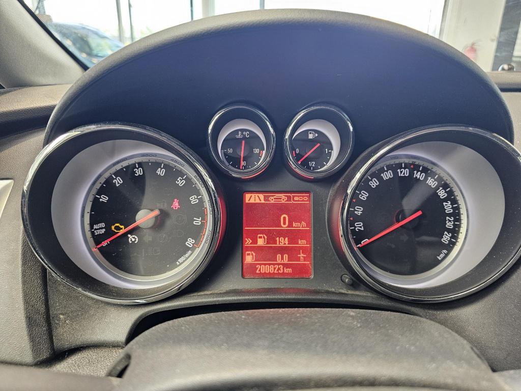 Opel Astra 1.6 turbo cosmo