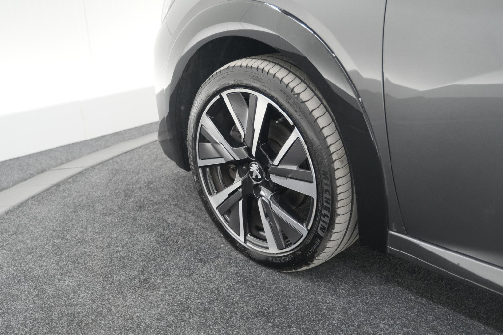 Peugeot 208 puretech 100 gt | camera | adaptieve cruise control | navigatie