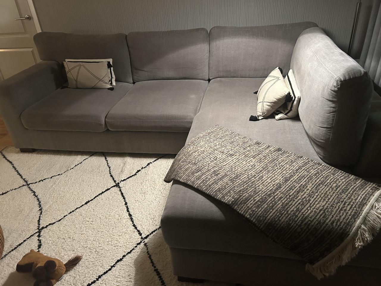 Izgst grijzige Hoekbank