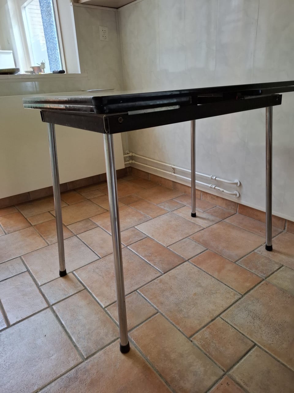 Uitschuifbare keuken/ camping tafel