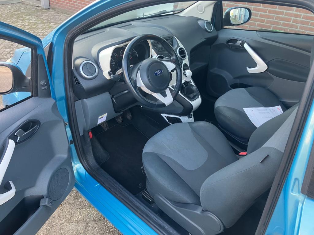 Ford KA 1.2 titanium x airco