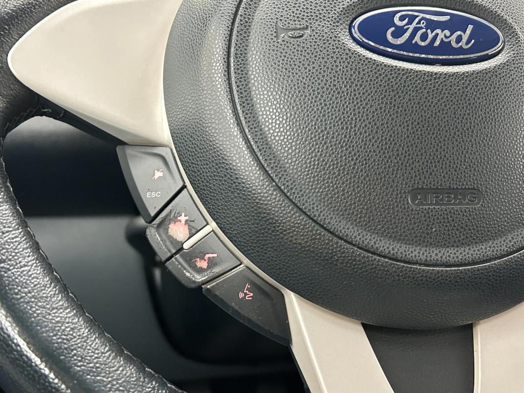 Ford KA occasion 1.2 titanium x start/stop | grijs | airco | tweedehands fo
