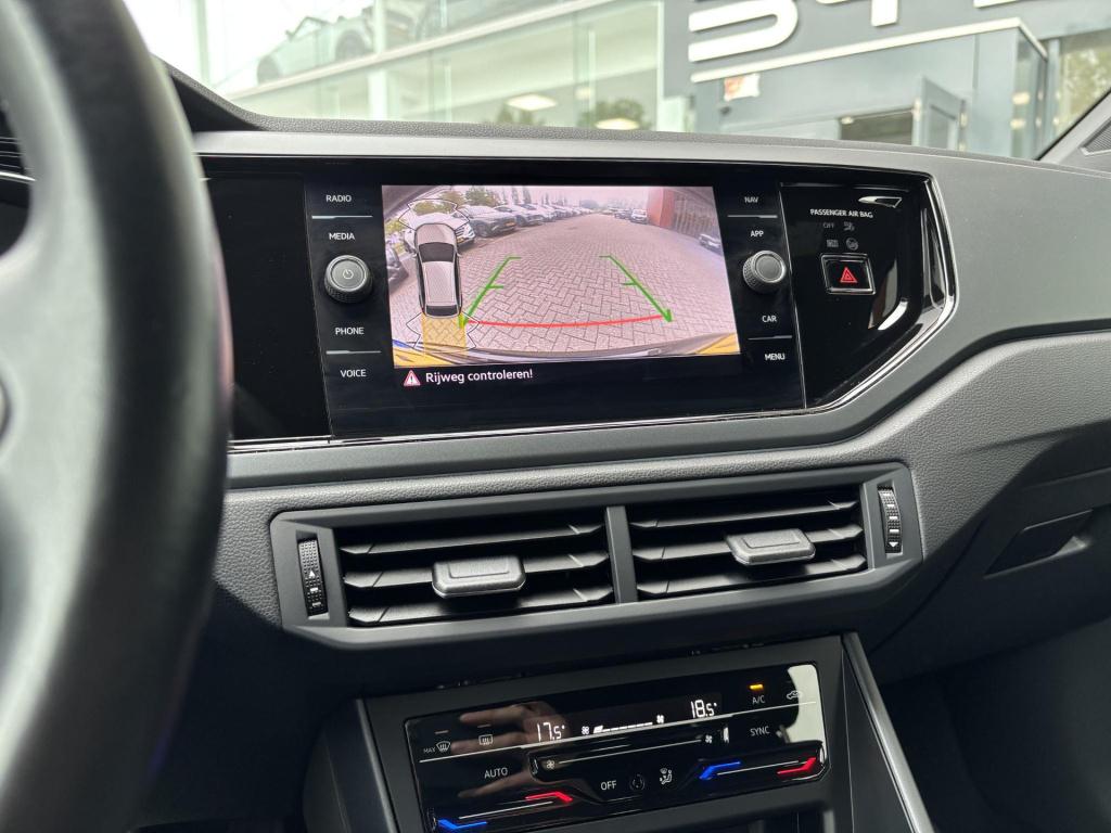 Volkswagen Taigo 1.0 tsi r-line