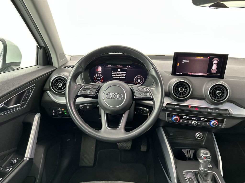Audi Q2 35 tfsi cod automaat virtual pdc