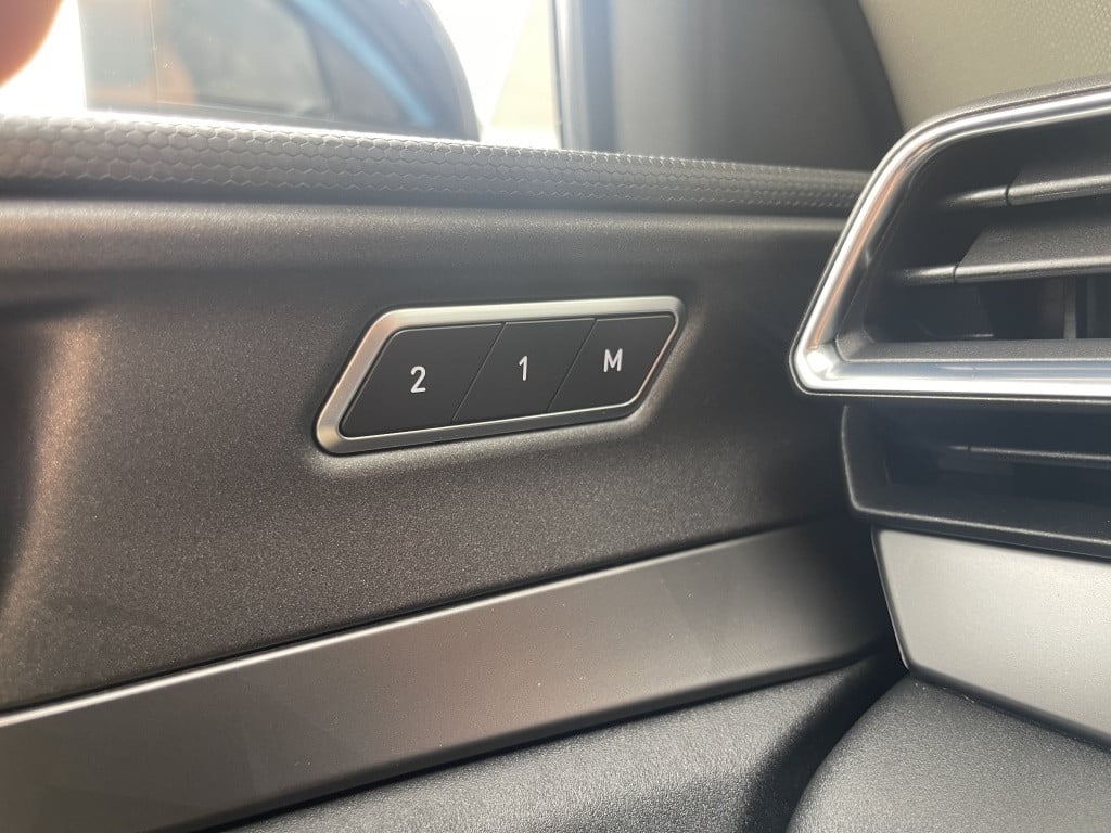Lynk & Co 01 262pk plug-in hybride| panodak| adap.cruise| 360camera| keyles