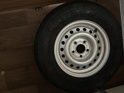 Reserveband caravan 195 R 14 C nieuw