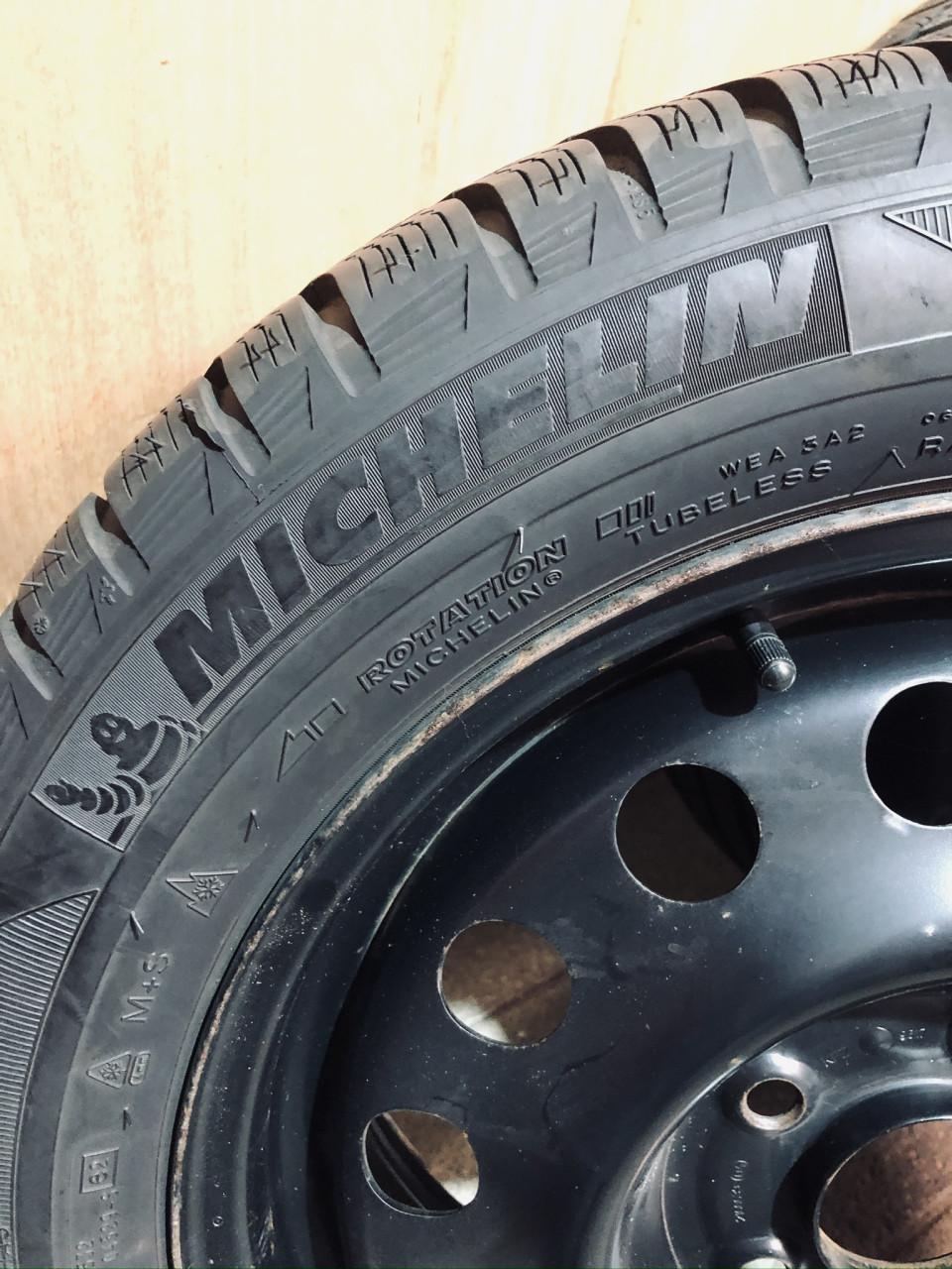 Winterbanden 205/55r16 Michelin