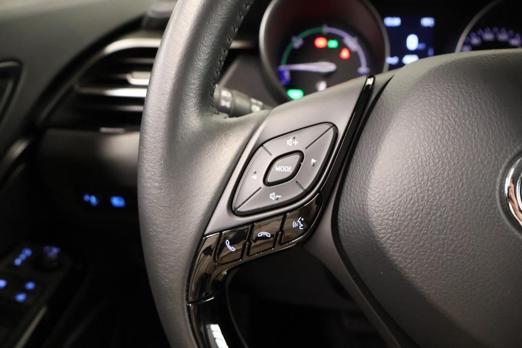 Toyota C-hr 2.0 hybrid dynamic