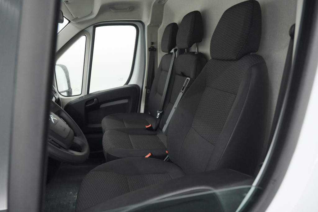 Citroen ë-jumper 435 l3h2 club 75 kwh