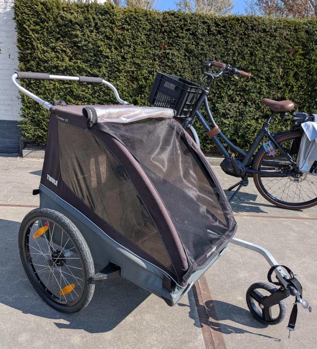 Thule fietskar XL met twee zitjes