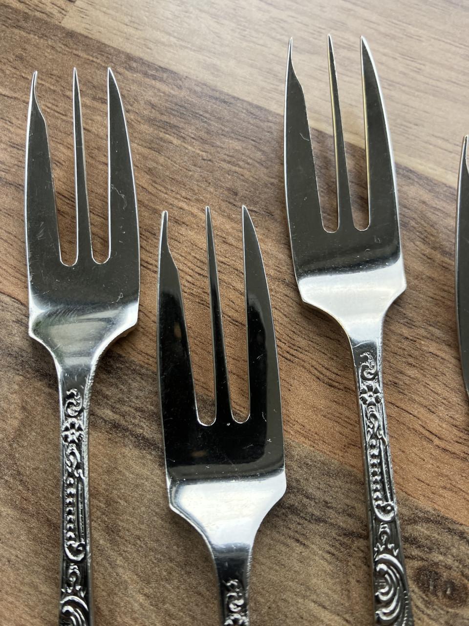 Gebaksvorkjes / vleesvorkjes 6st – ajour model jaren ‘50