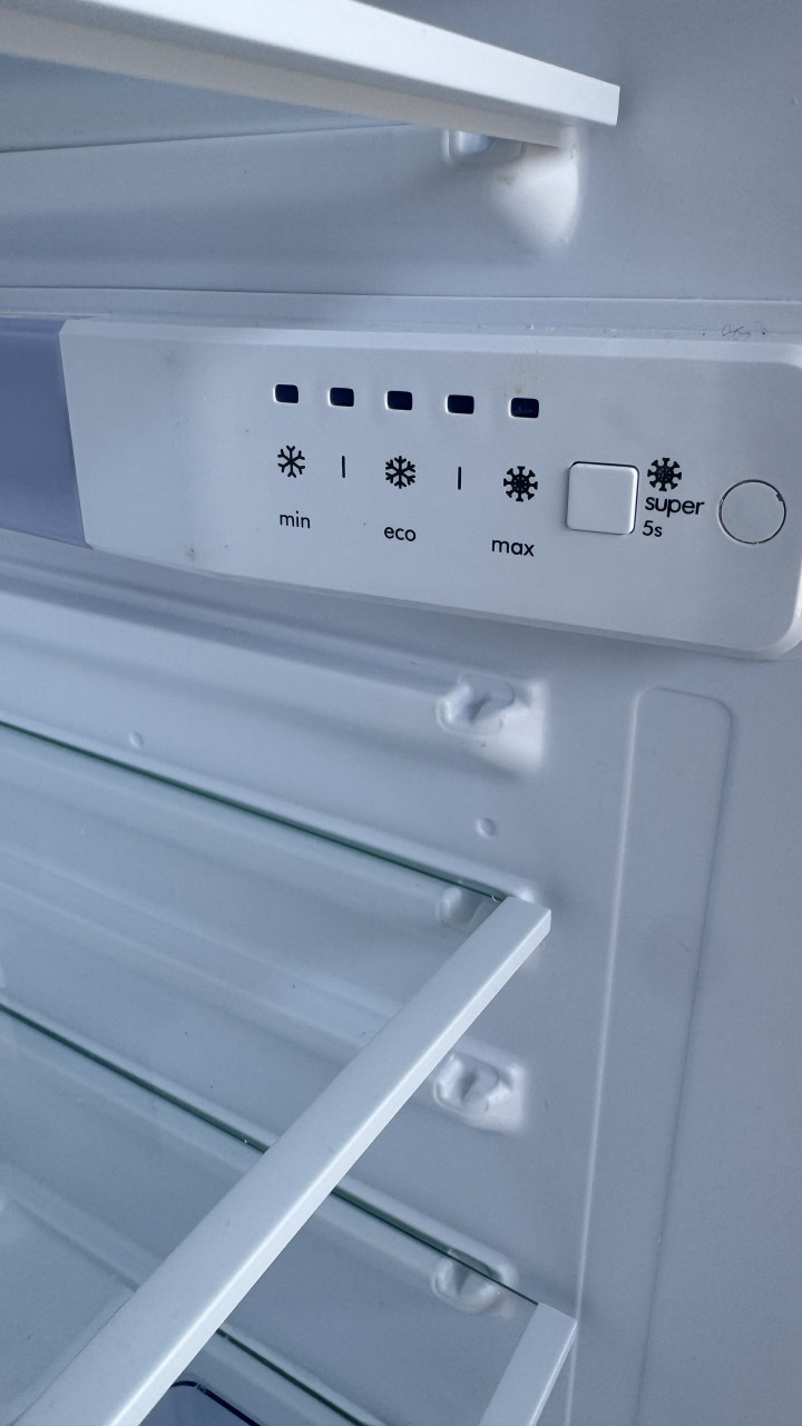Inbouw koelkast + inbouw elektr. Kookplaat