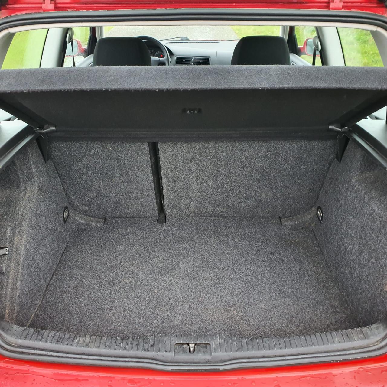 Volkswagen Golf 1.6-16v Verkocht