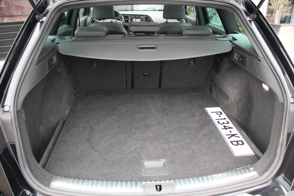 Seat Leon st 1.8 tsi fr business intense - pano - carplay - leder/alcantara