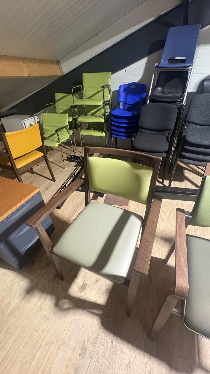 Stoelen kush en co