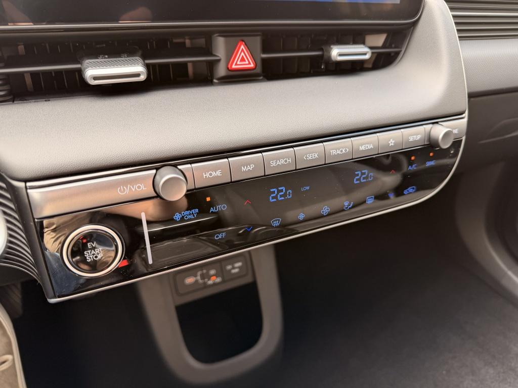Hyundai Ioniq 5 long range pure edition 84 kwh | direct leverbaar | leder/s
