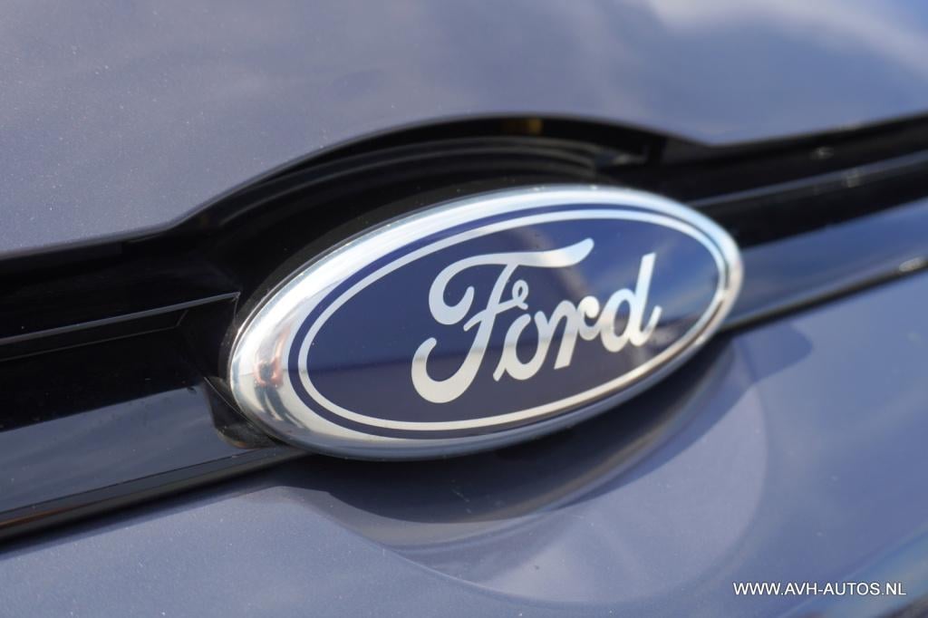 Ford B-max 1.0 ecoboost titanium