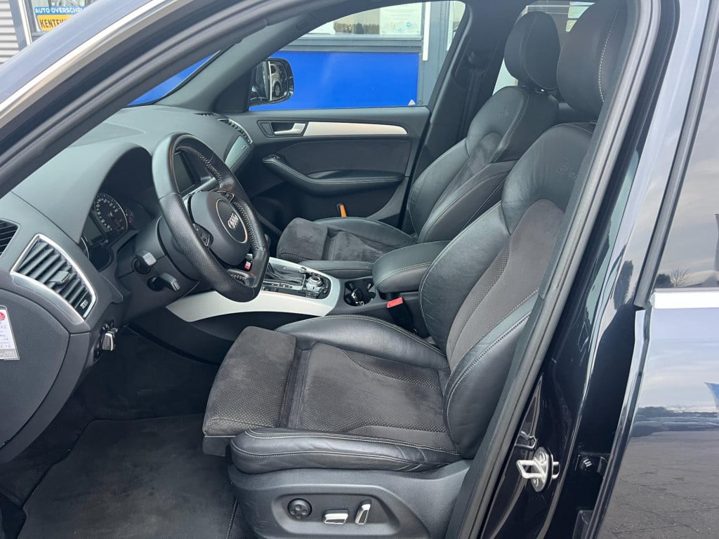 Audi Q5 2.0 tfsi quattro s edition, panoramadak, trekhaak enz...