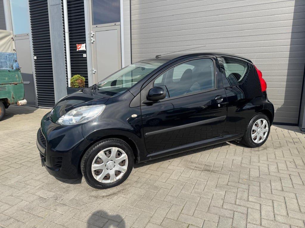 Peugeot 107 1.0-12v sublime/nap/apk/airco