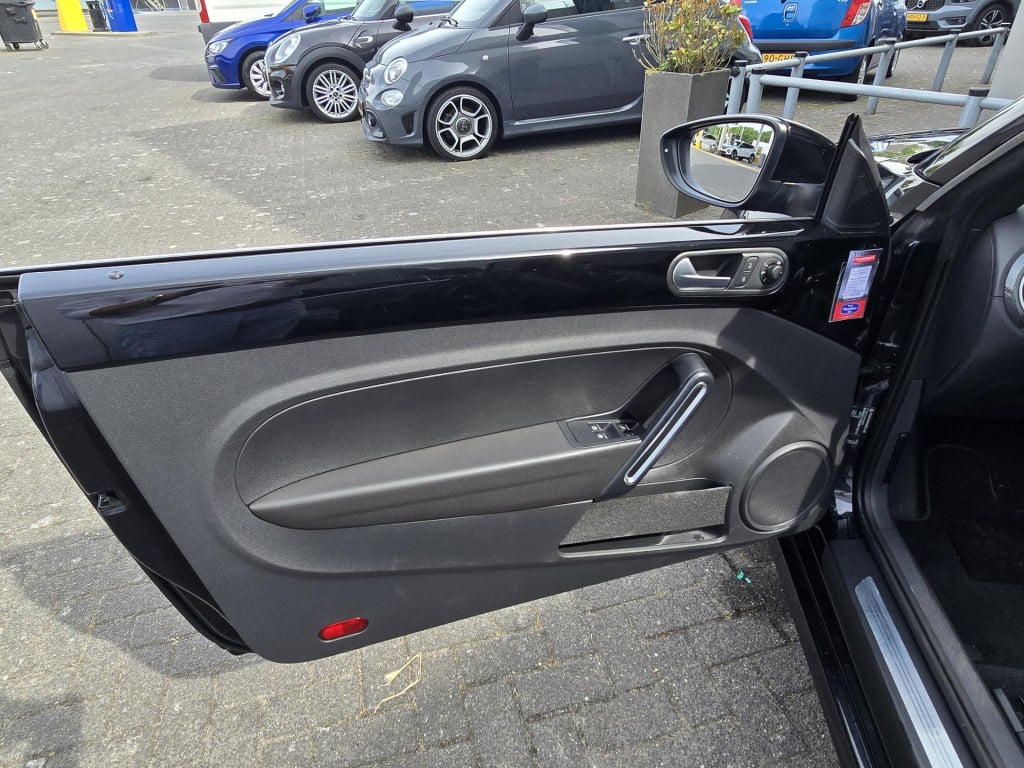 Volkswagen New Beetle cabriolet 1.4 tsi sport leder, dsg, led, navi