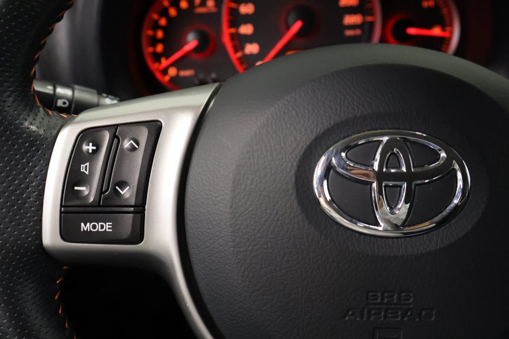 Toyota Yaris 1.3 vvt-i dynamic
