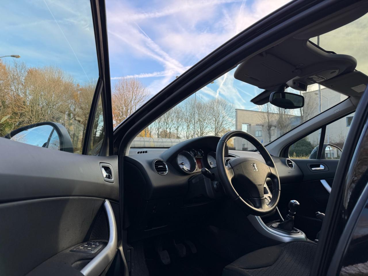 Peugeot 308 SW 1.6 | Apk | Nap | Elektr ramen | PDC | Pano | Trekhaak