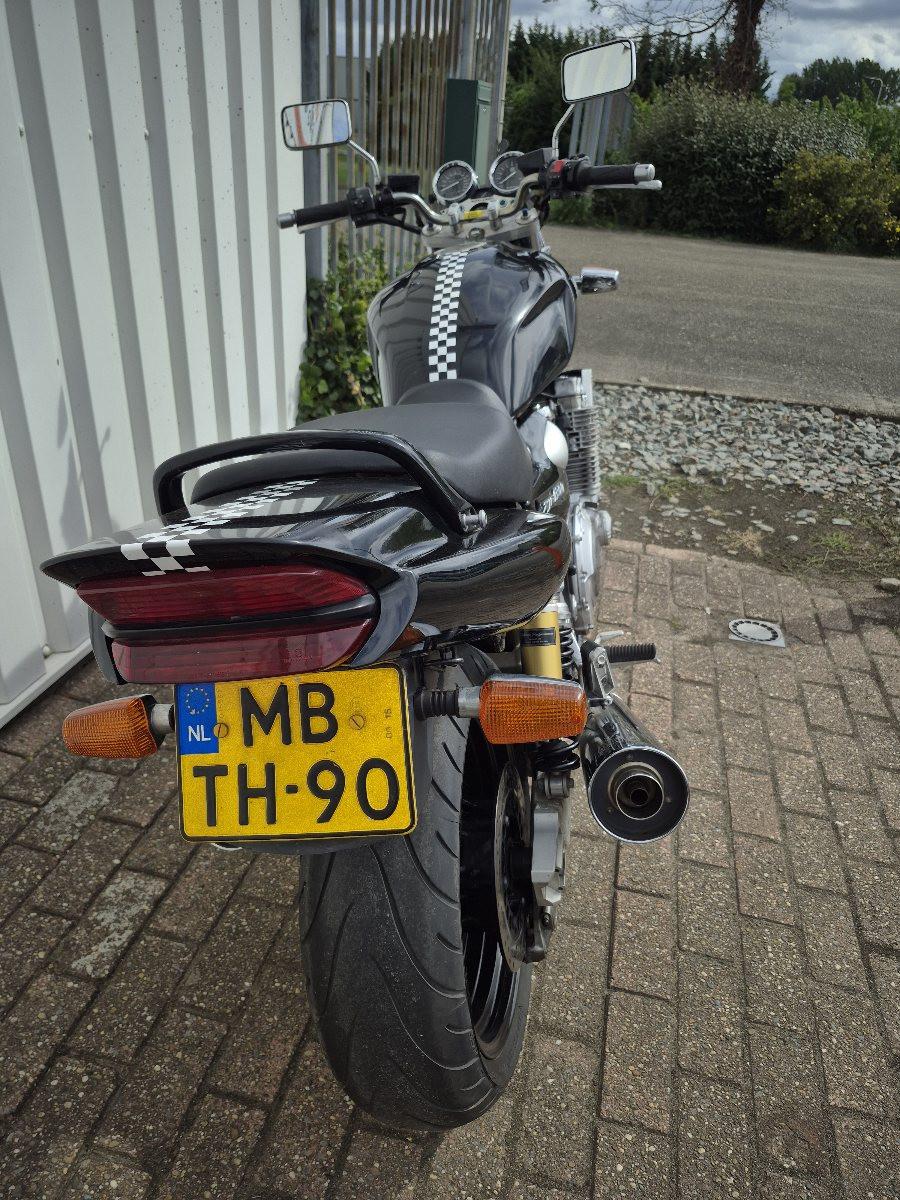 Yamaha XJR1300, dikke naked bike