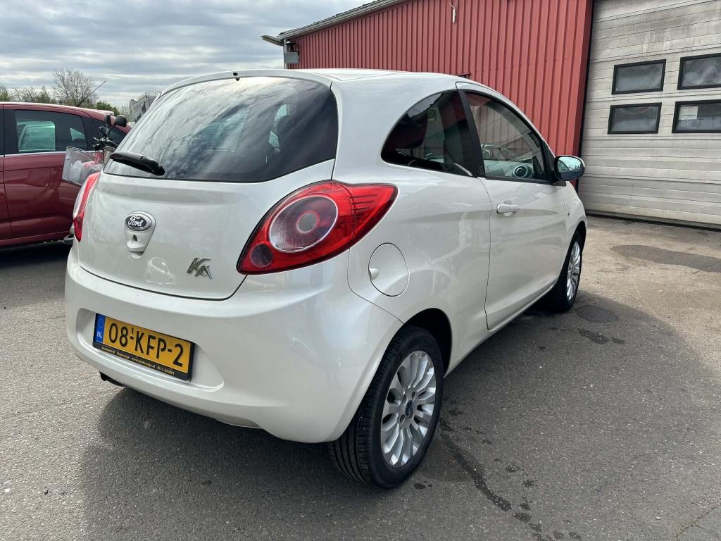 Ford KA 1.2 titanium