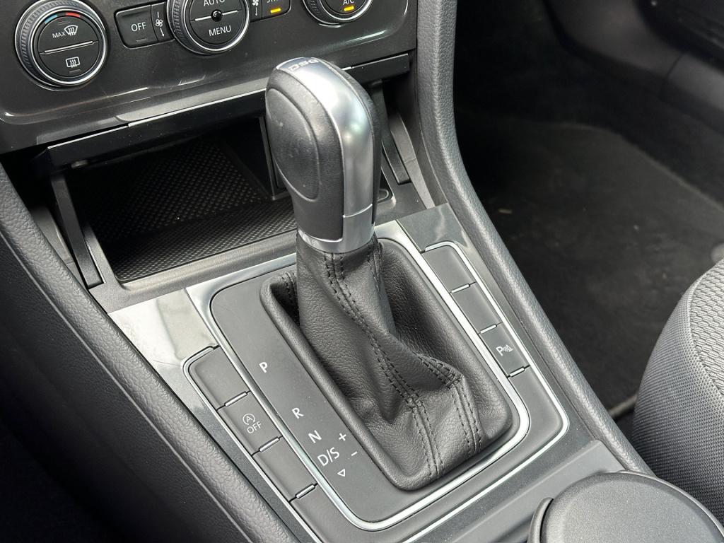 Volkswagen Golf 1.4 tsi dsg comfortline | trekhaak | adapt. cruise | navi |