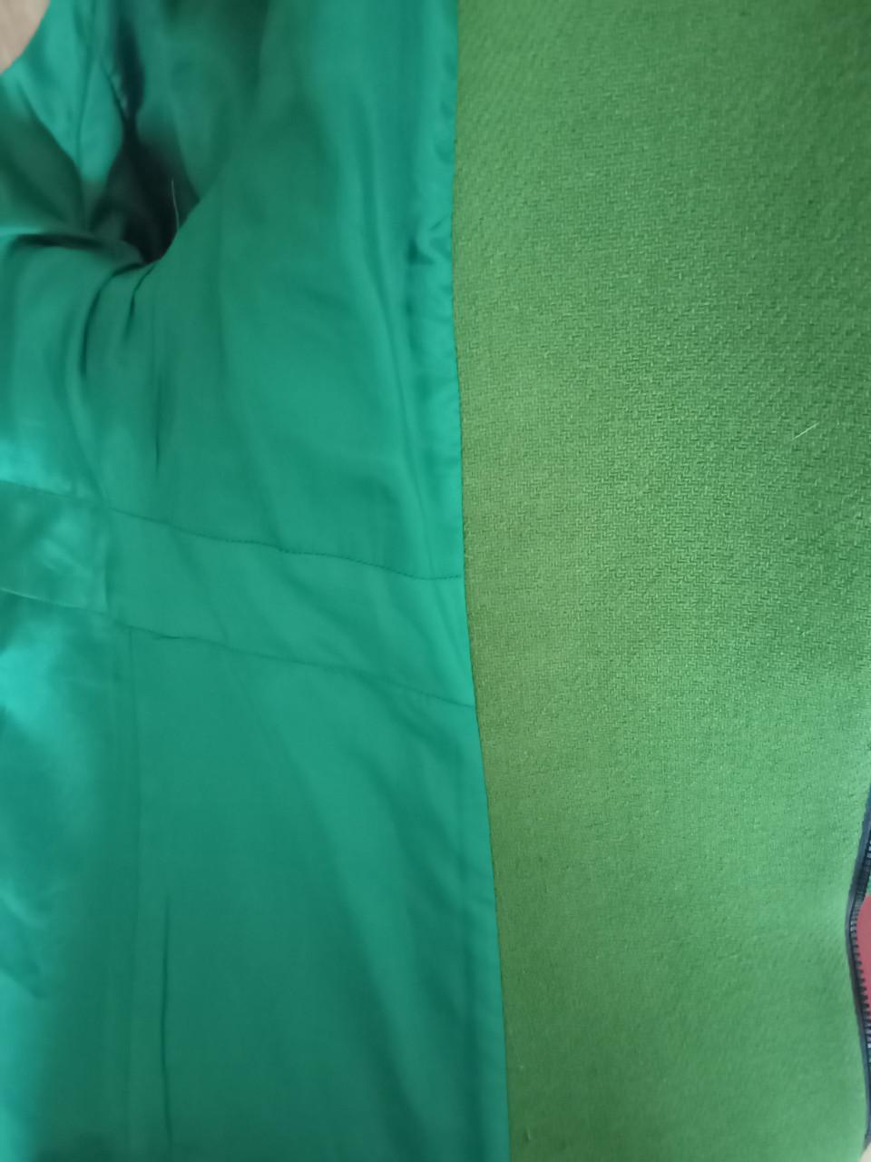 Mooi groen jasje van het merk WE