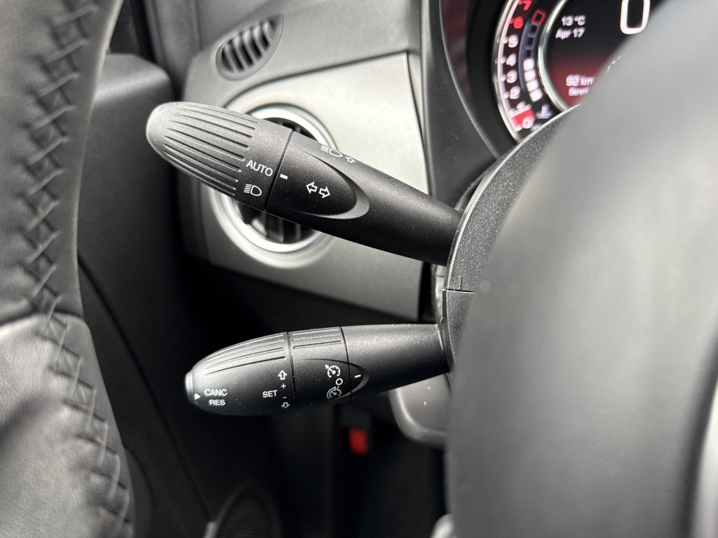 Fiat 500 1.0 hybrid sport | nl-auto | panorama | carplay | navi | clima | c