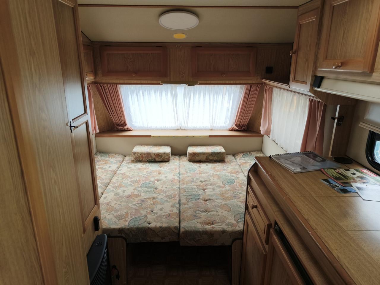 Viking North Star 425met mover,2 stapelbedden.