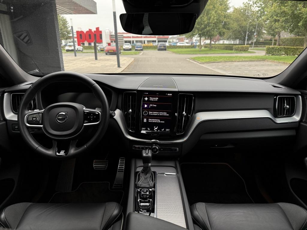 Volvo XC60 2.0 t5 awd r-design - trekhaak - 43.000km! -