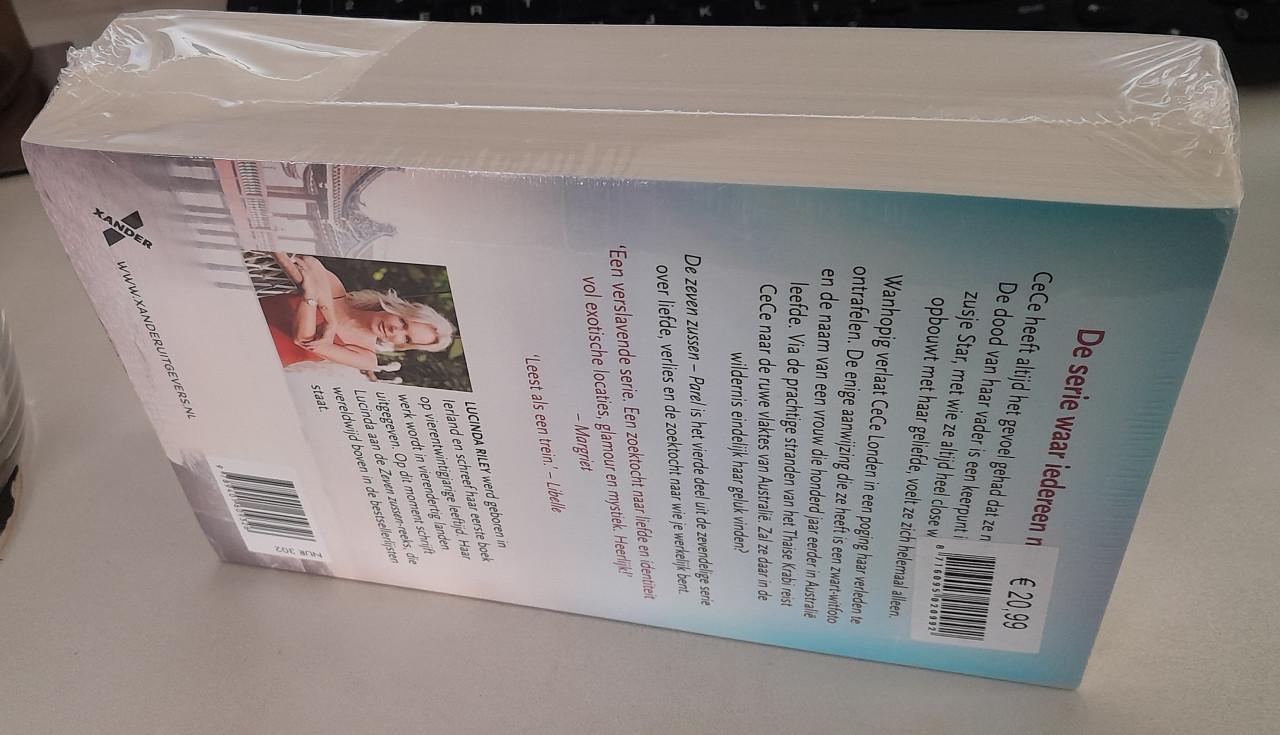 Lucinda Riley - Parel. (deel 4)