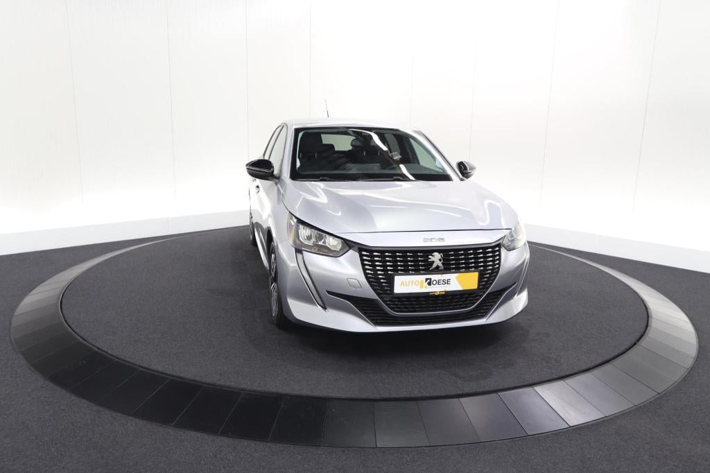 Peugeot 208 puretech 100 allure | navigatie | parkeersensoren | apple carpl
