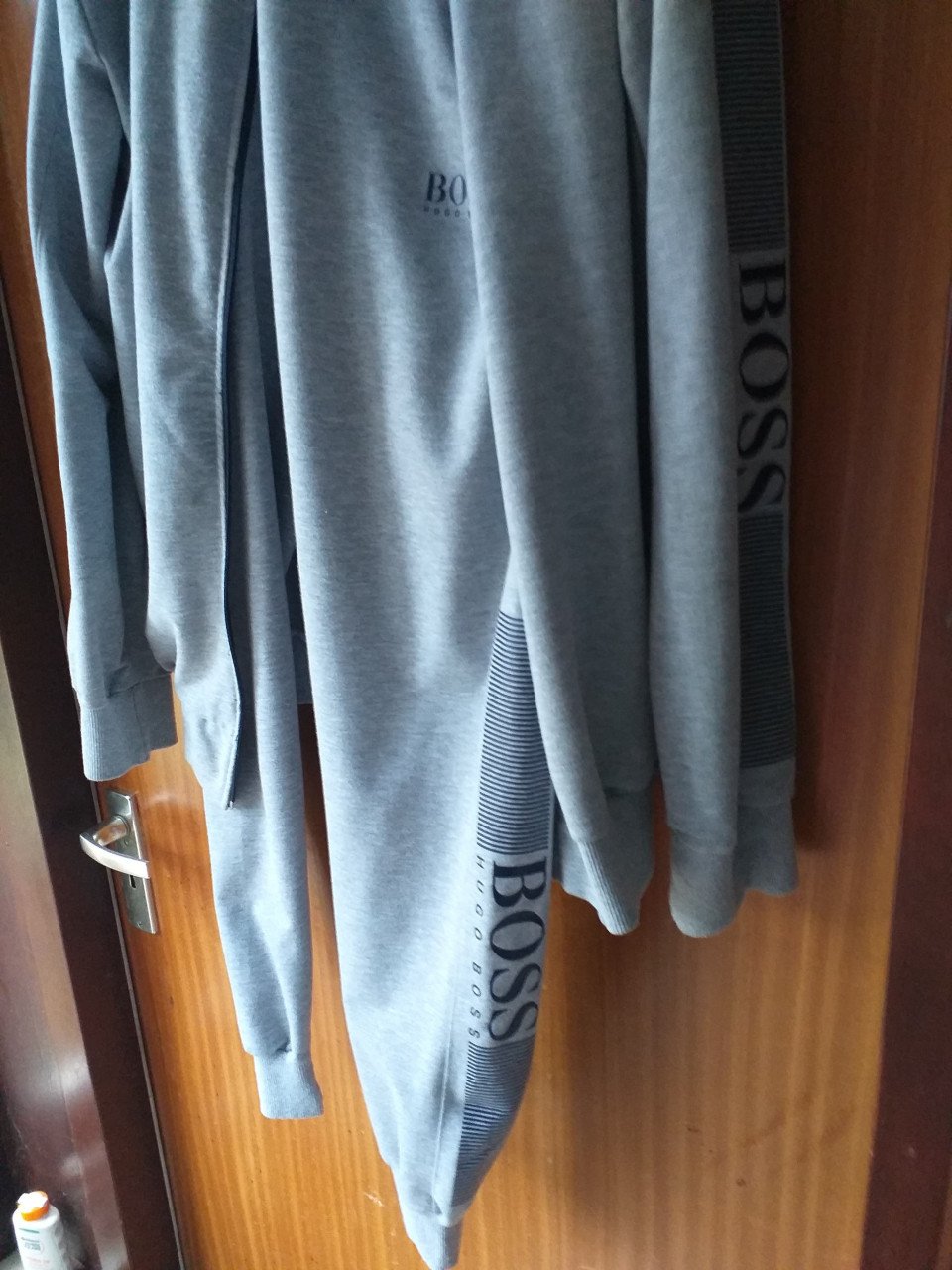 Hugo Boss Home suit XL