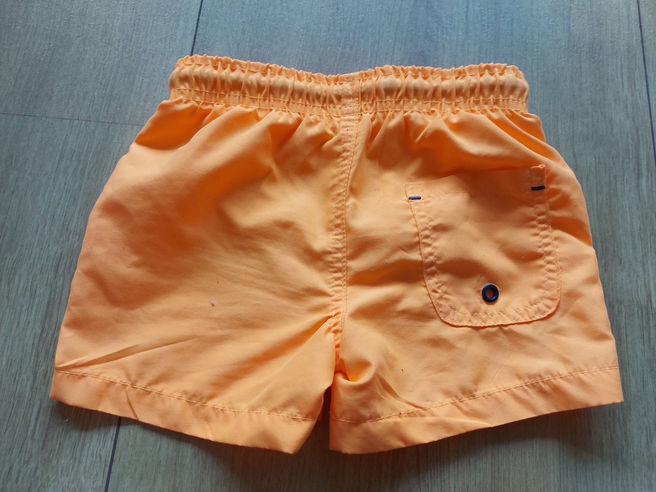Leuk z.g.a.n. oranje zwembroek maat 86 - 92 € 2,-