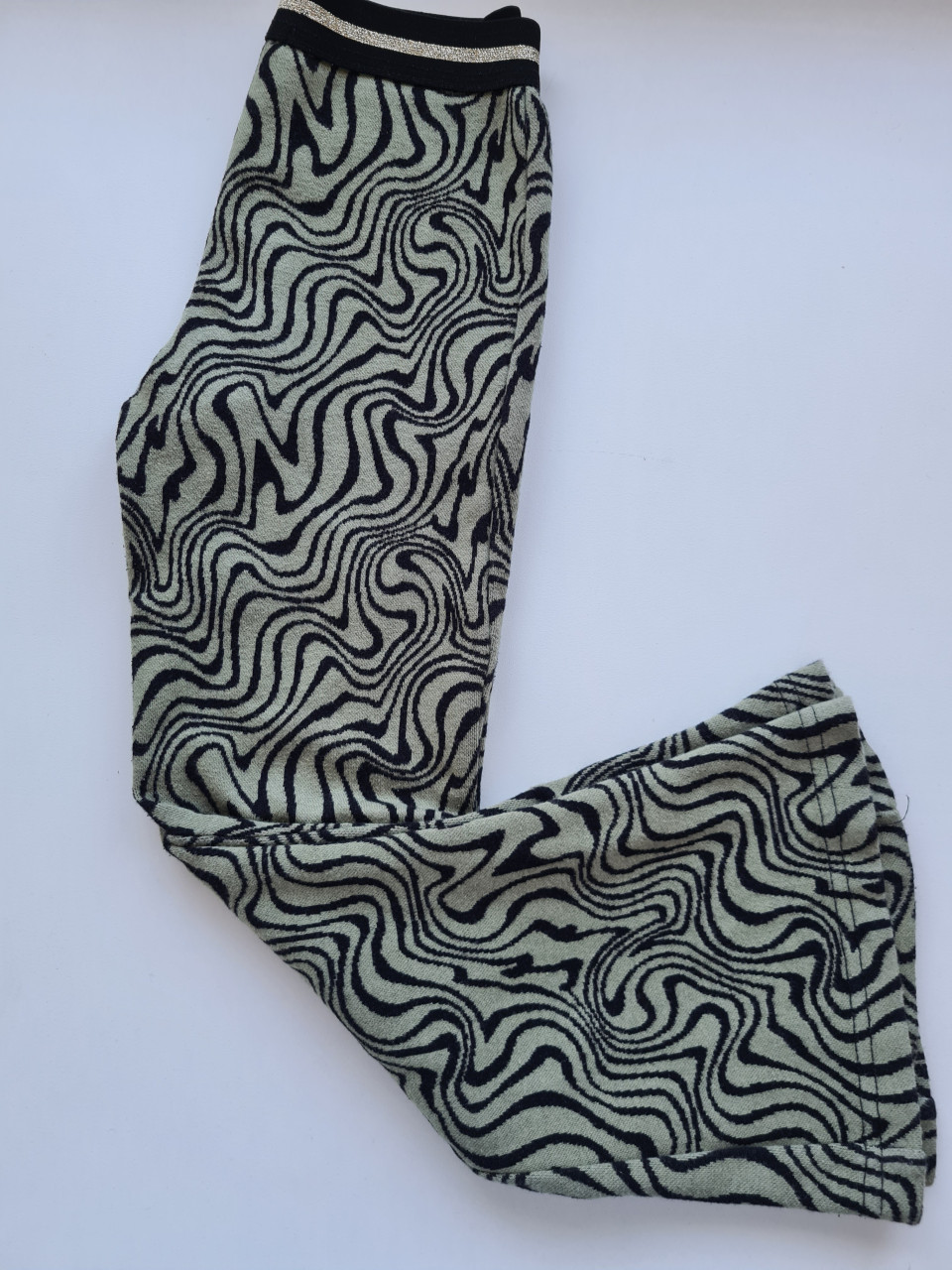 D-Zine kaki groen, zwarte zebraprint flared broek Mt 116-122