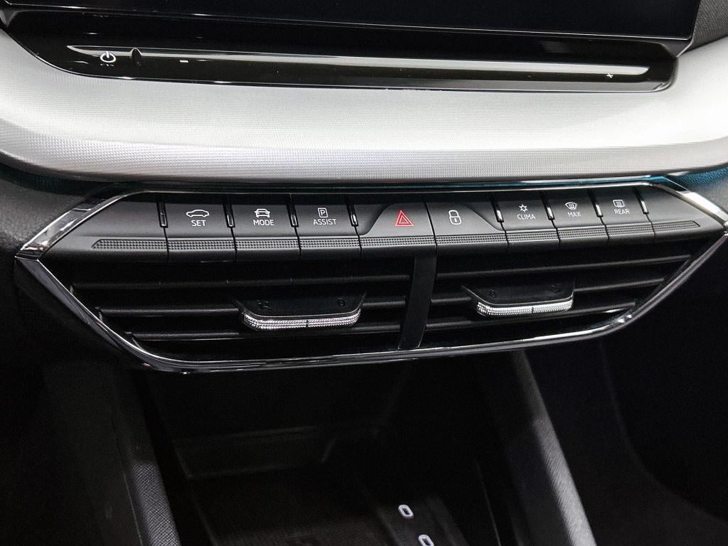 Skoda Octavia combi 1.0 tsi business edition plus | trekhaak | navigatie | 