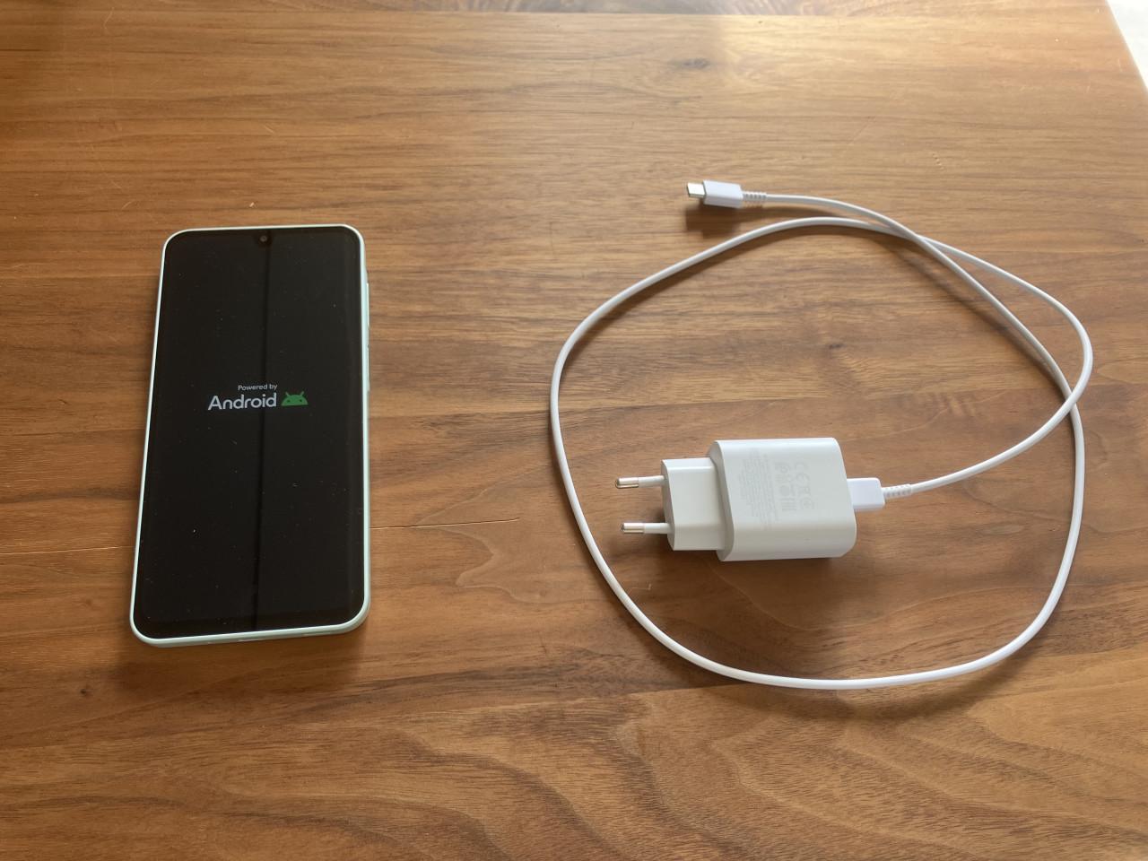 Samsung Galaxy A16 met 43 euro prepaid tegoed