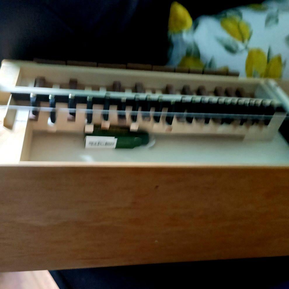 Te koop bijna nieuwe frans type Draailier  (Symphony)