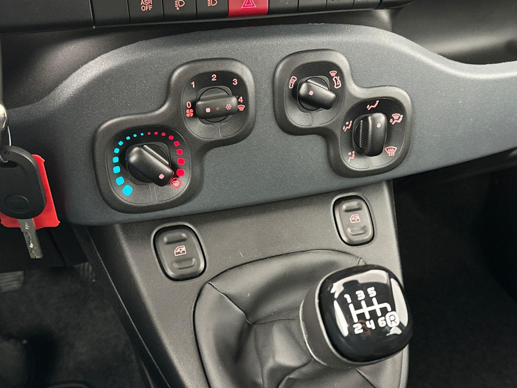 Fiat Panda 1.0 hybrid city | van mossel voorraadvoordeel |