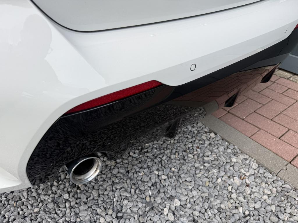 BMW 1 Serie 118i high executive m-sportpakket 5-drs