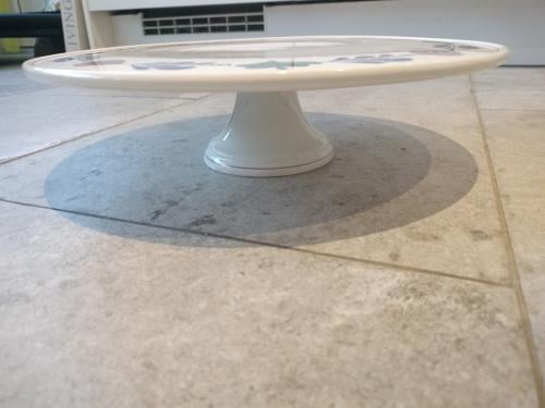 Boerenbont taartschaal op voet