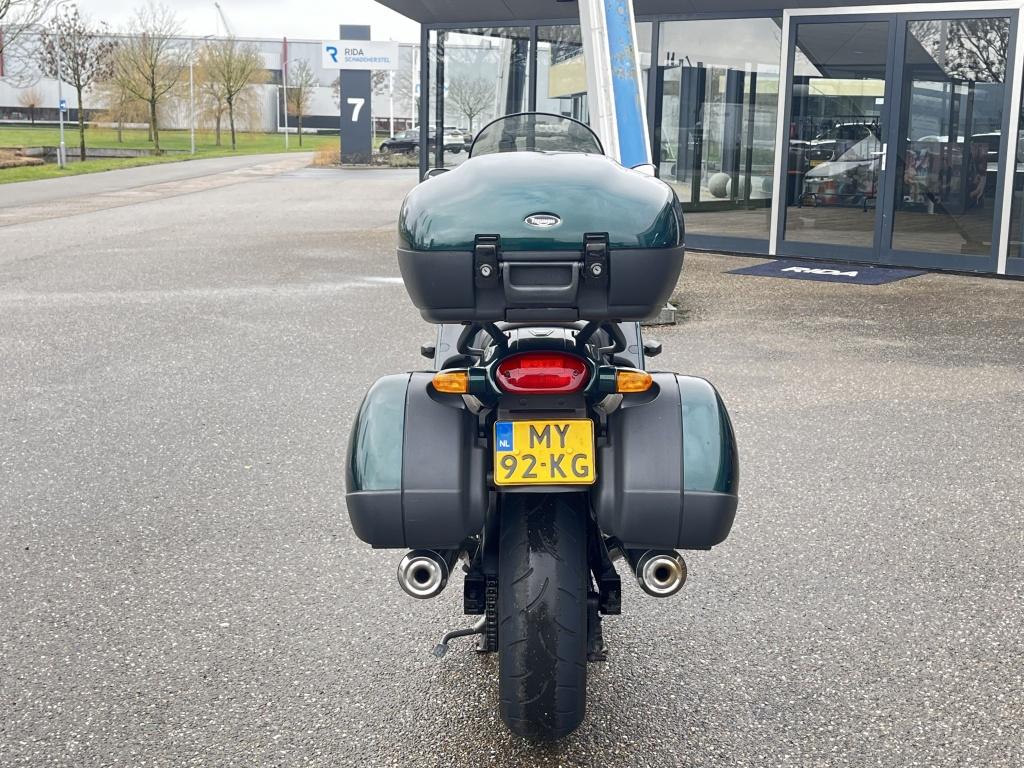 Triumph Trophy tour 900