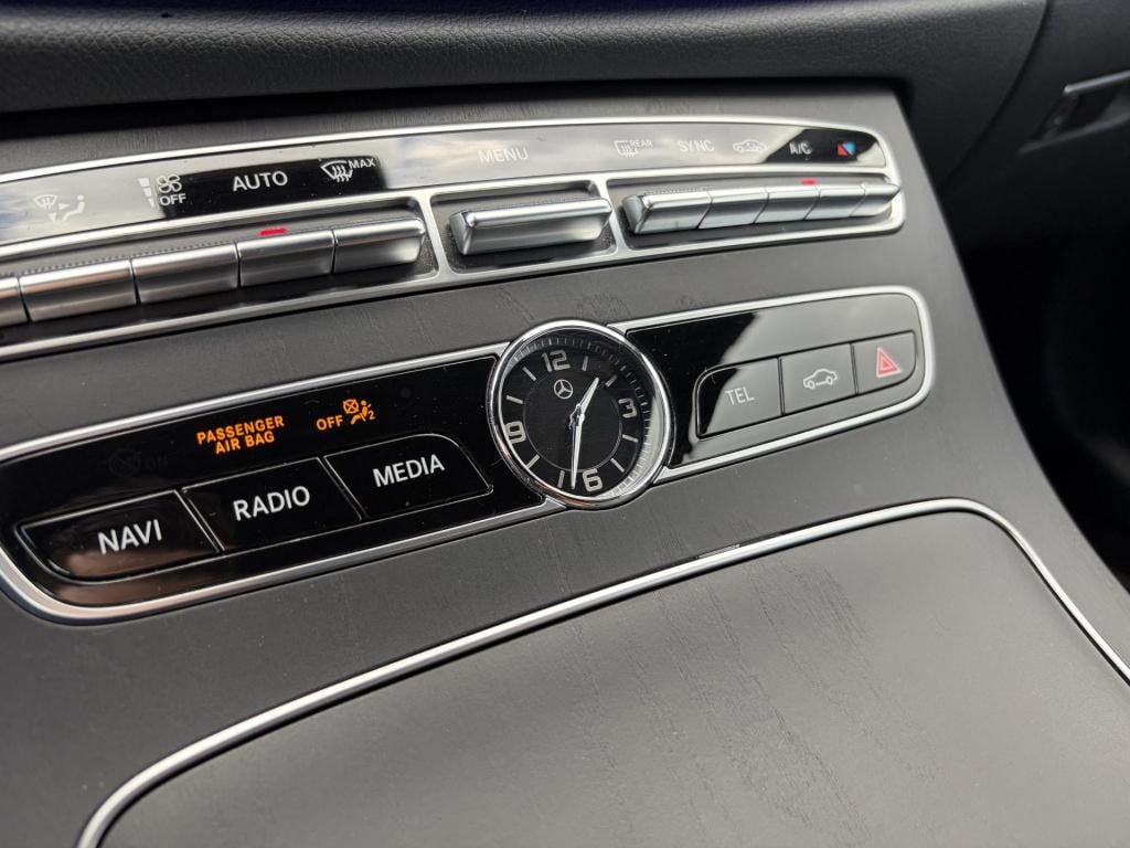 Mercedes-Benz E-Klasse coupé 200 business nl-auto!