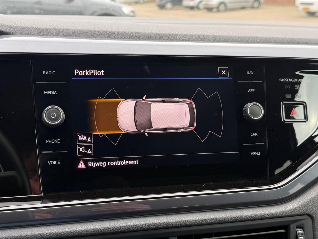 Volkswagen Polo 1.0 tsi highline business r