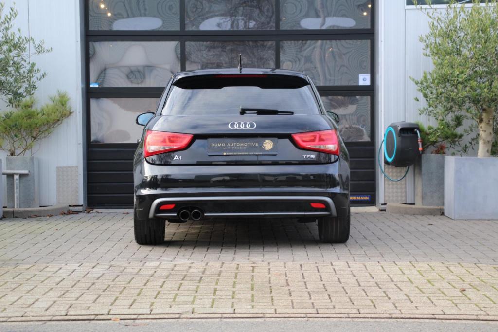 Audi A1 Sportback 1.4 tfsi s-line - stoelverwarming - parkeersensoren - 17 
