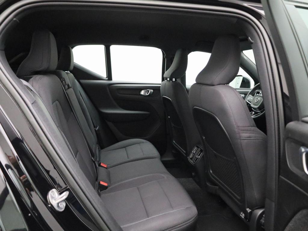 Volvo XC40 recharge core | automaat | apple carplay / android auto | virtua