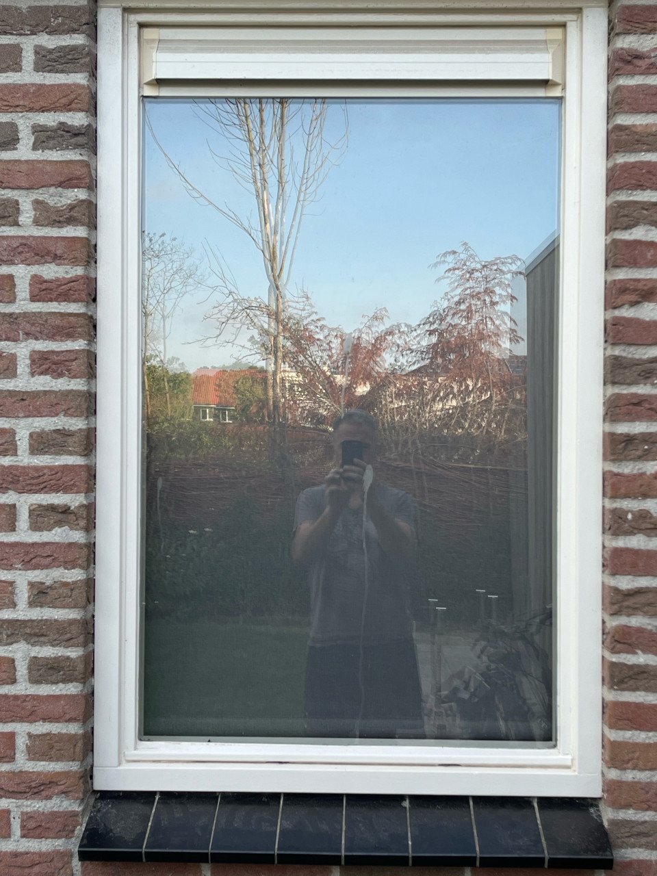 Hardhouten kozijnen met dubbel glas